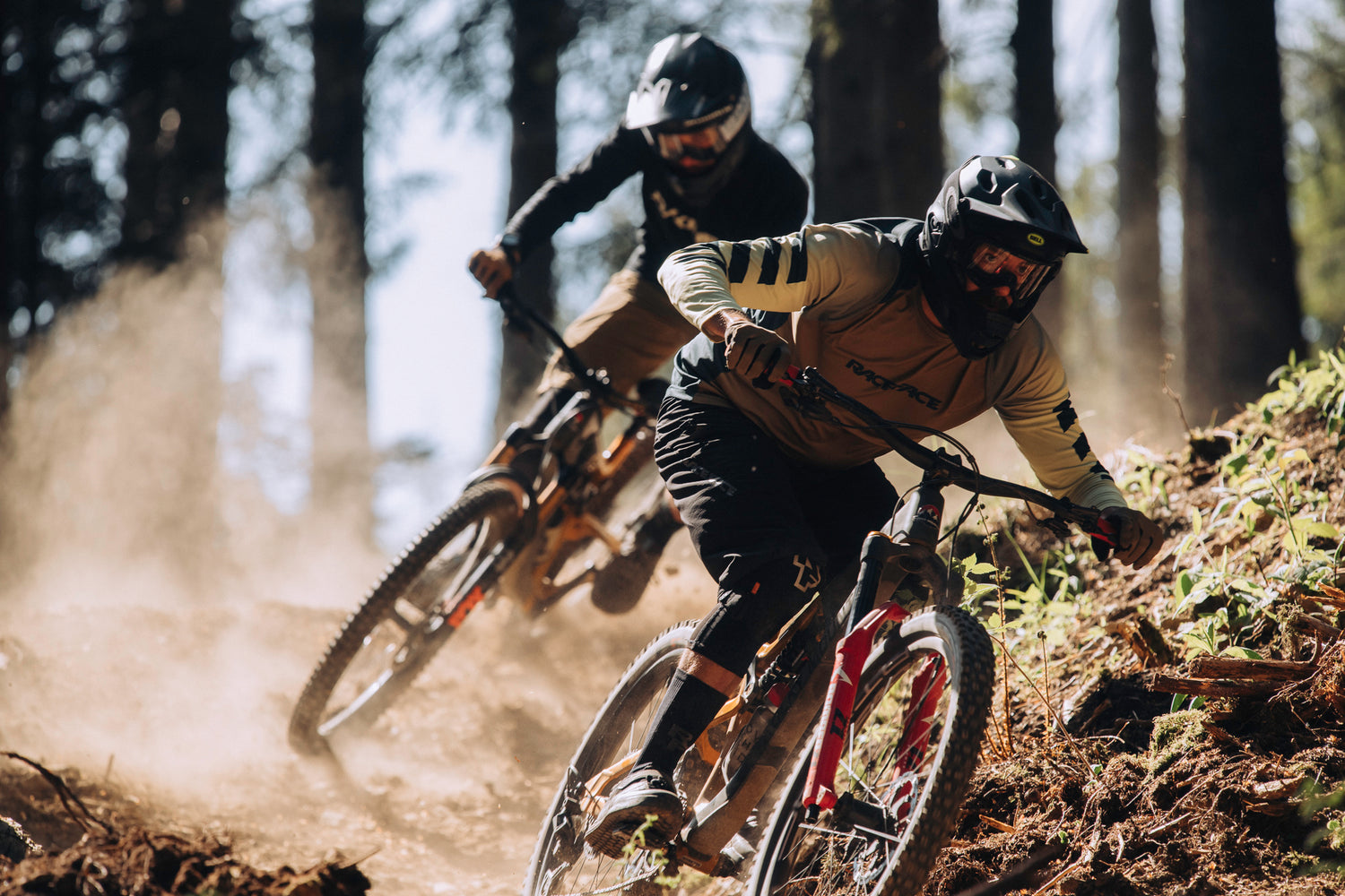 Thomas Vanderham & Wade Simmons Ride Germany's Newest Bike Park