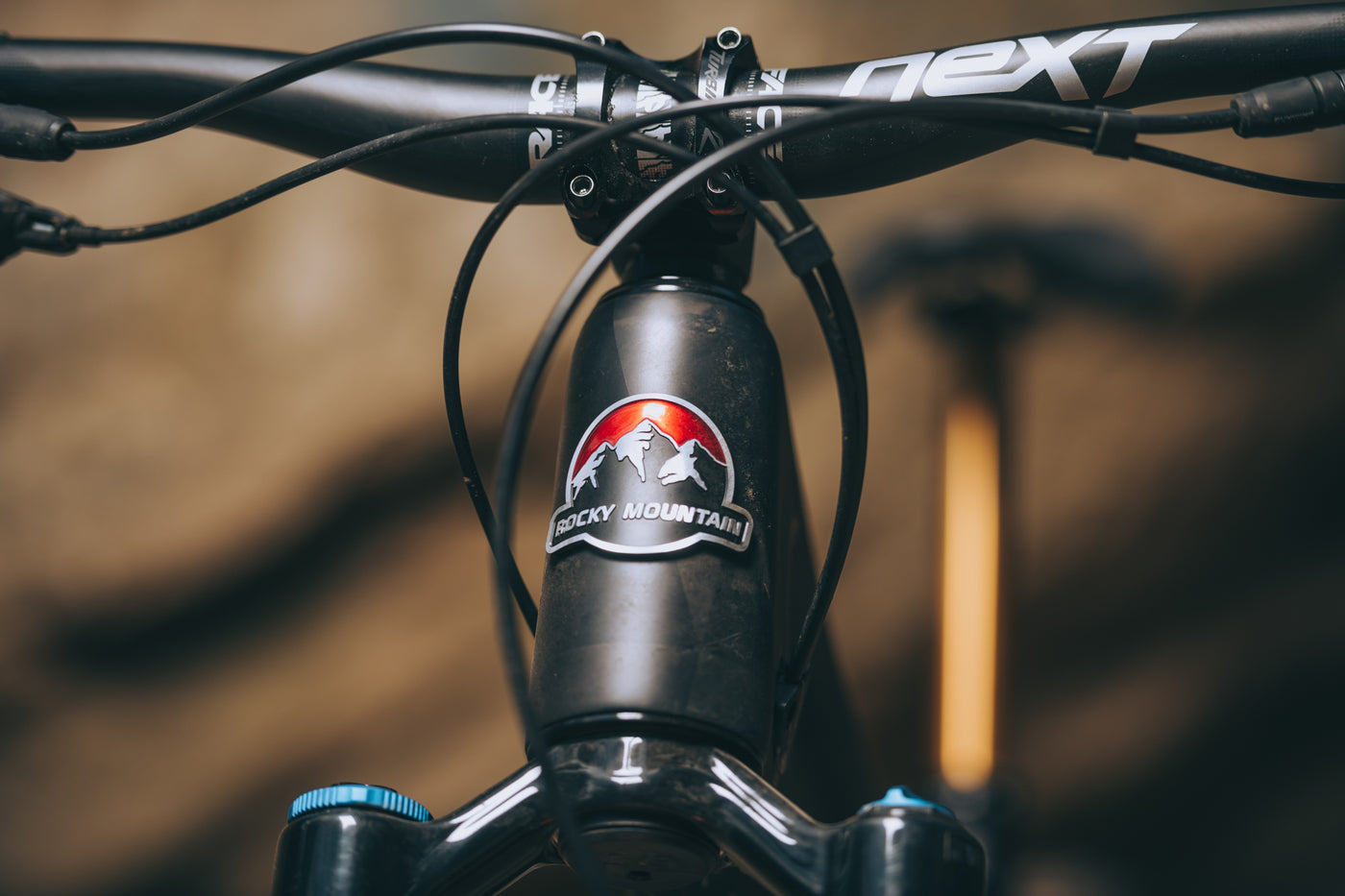 light full suspension mountain bikes